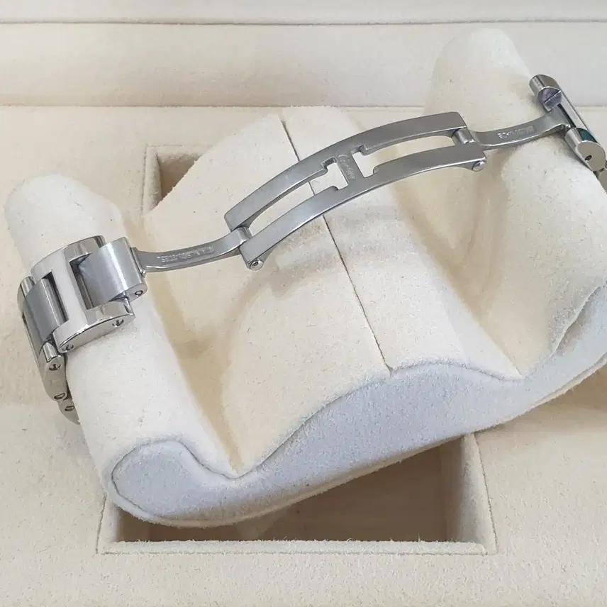 까르띠에 발롱 블루 드 스틸 쿼츠 28MM W6910Z4 사진 4