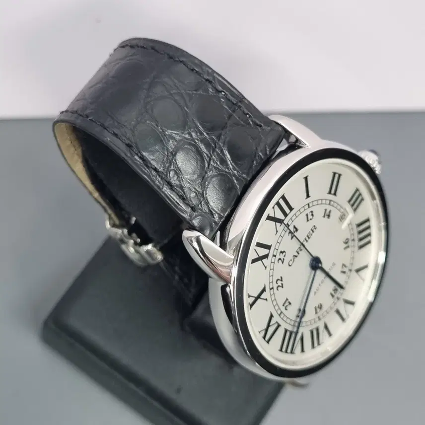까르띠에 롱드 솔로 오토 XL 42mm 사진 4