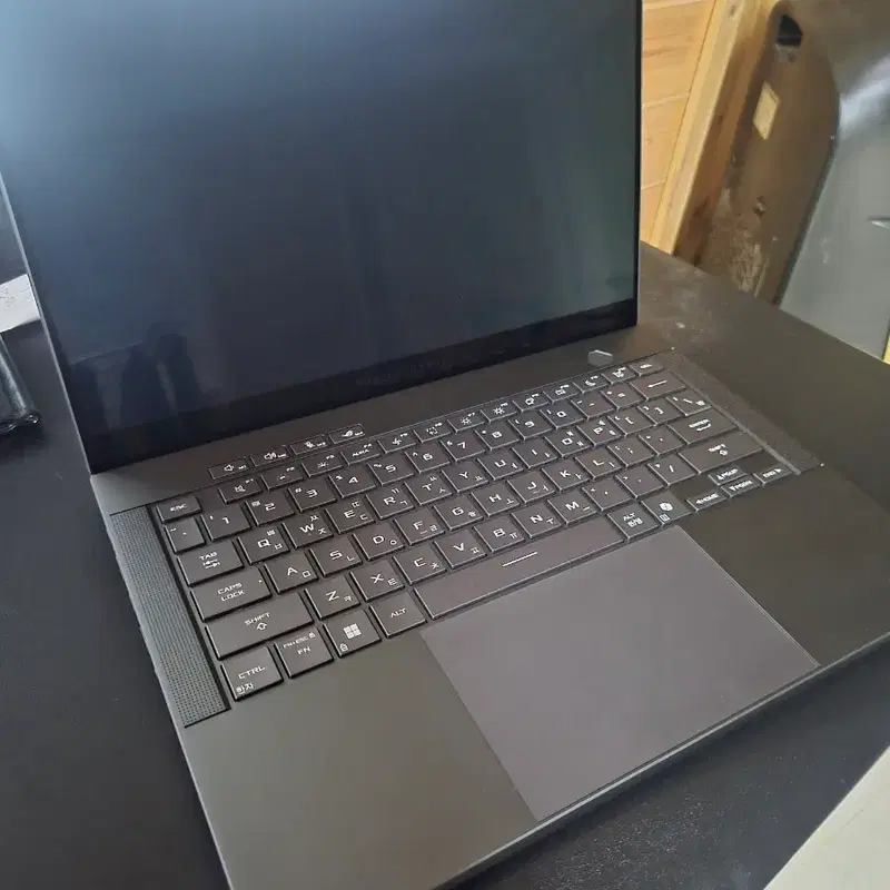 아수스 ROG 제피러스 G14 GA403WW 최고사양 게이밍노트북 팝니다