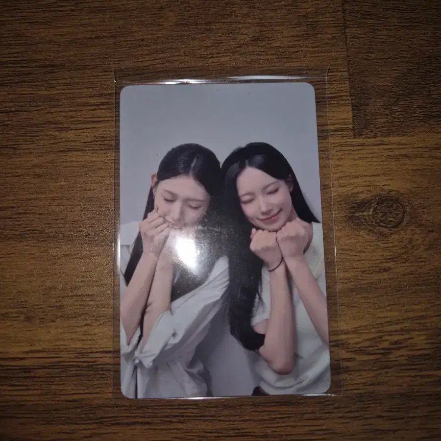 리센느 더현대 팝업 구매특전 포카 원이 미니미
