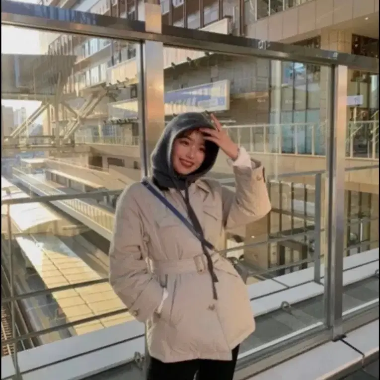 온앤온 벨트 구스하프 패딩(토모토모 유인 패딩)