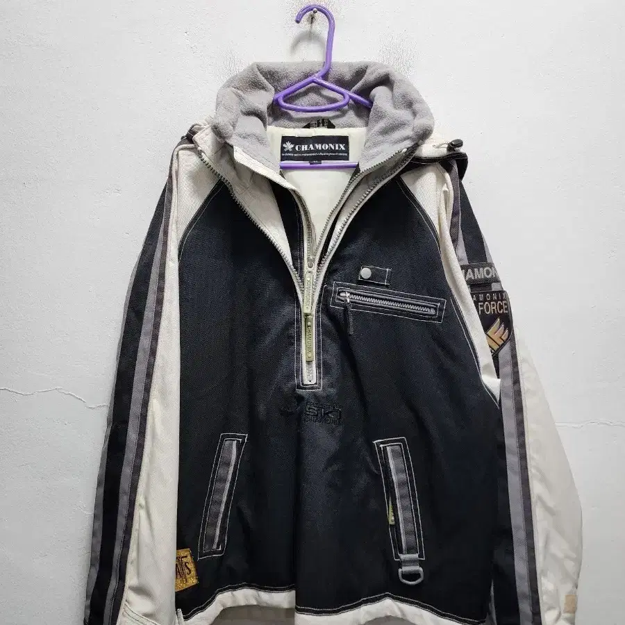 CHAMONIX 올드스쿨 스키 아노락