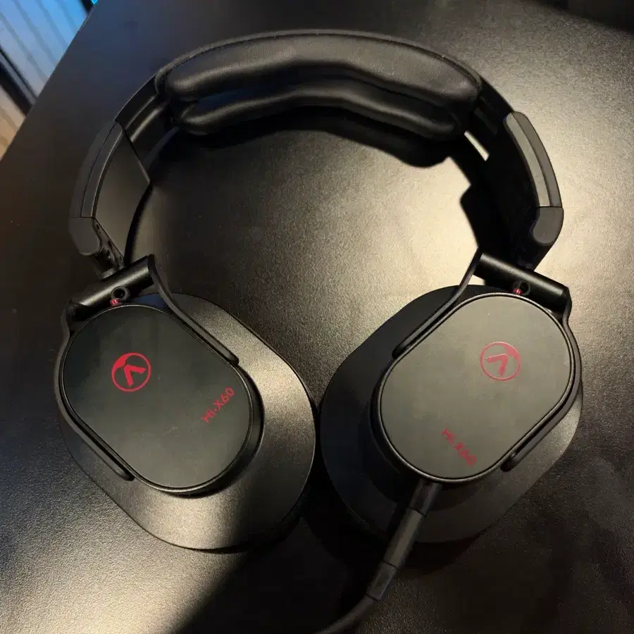오스트리안오디오 hi-x60 모니터링 밀폐형 헤드폰