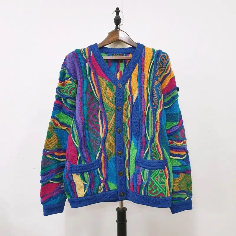 쿠지 COOGI 입체 3D 패턴 울 가디건
