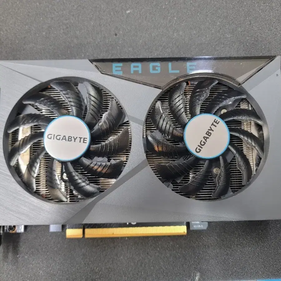 기가바이트 라데온 RX 6500 XT EAGLE 4GB