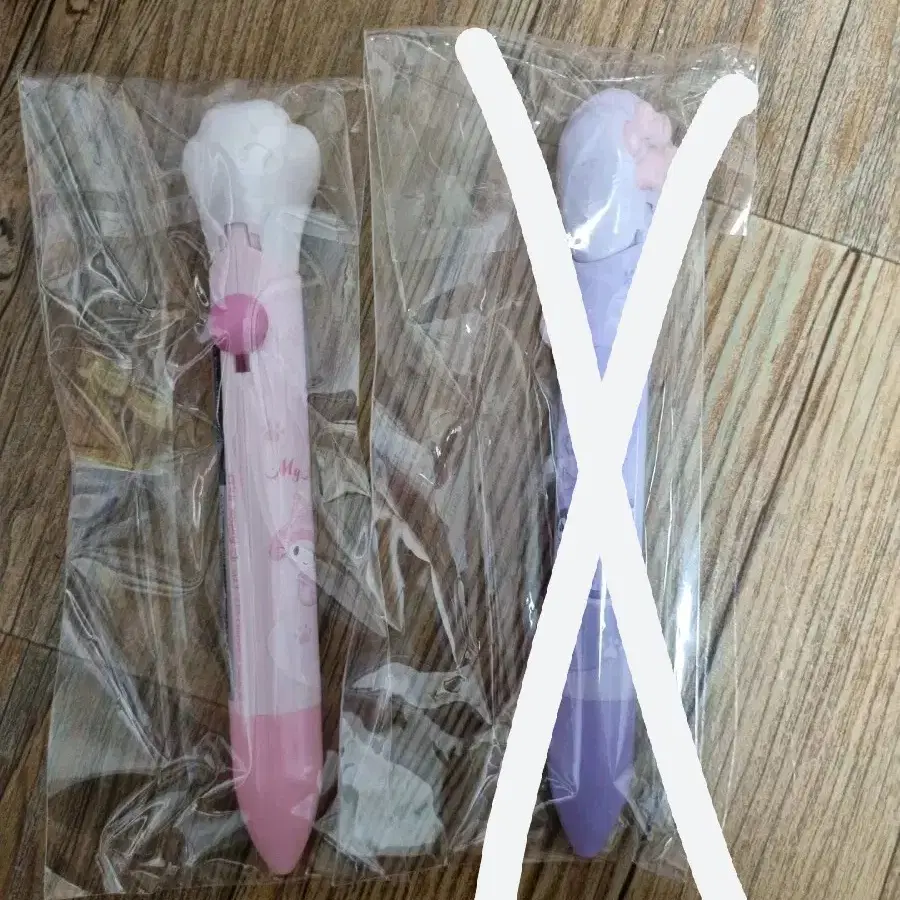 개당)산리오 캐릭터즈 고양이 손 액션펜 0.7 마이멜로디 쿠로미 볼펜