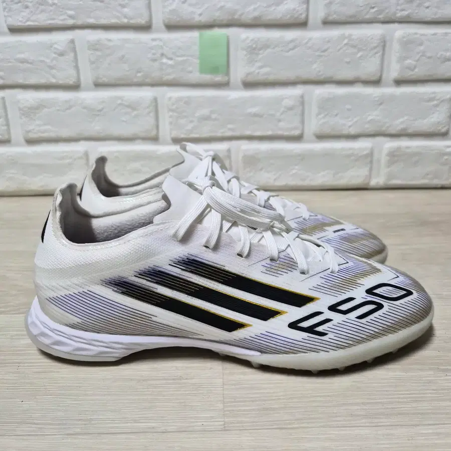 아디다스 F50 프로 풋살화 260mm