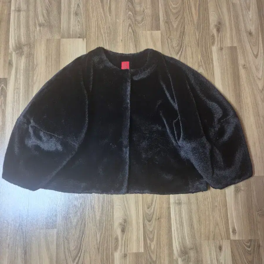 ISSEY MIYAKE HAAT 이세이미야케 하트 인조 퍼 자켓