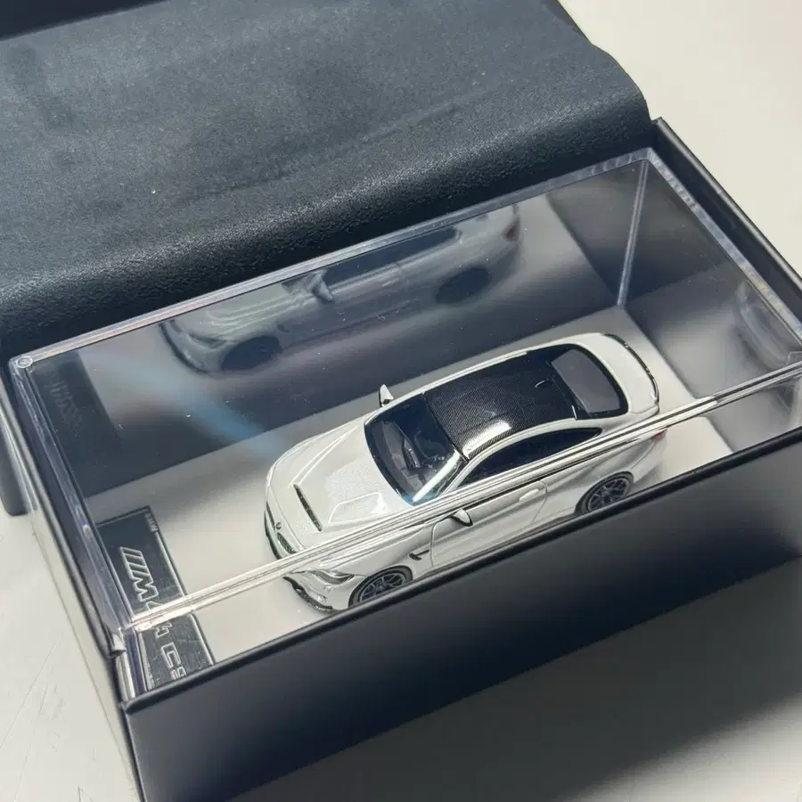 HH BMW M4 cs 다이캐스트 미니지티 1:64