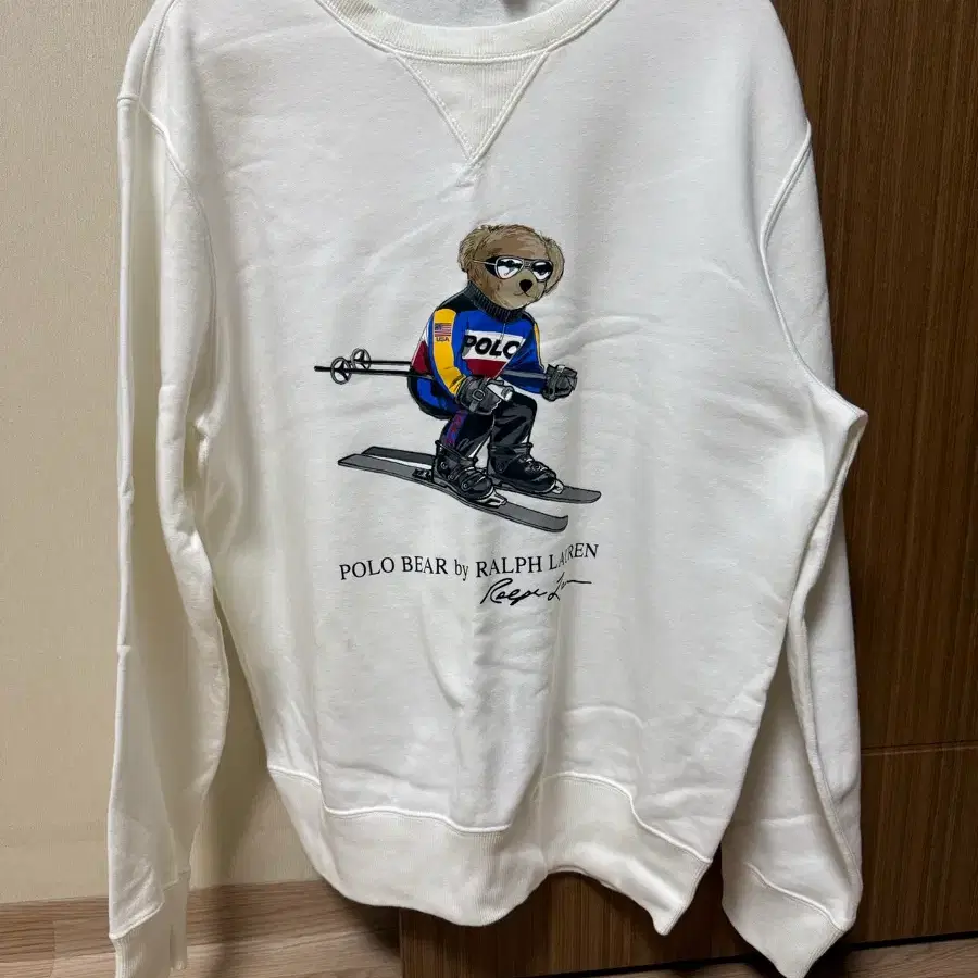폴로 베어 맨투맨 판매 합니다.