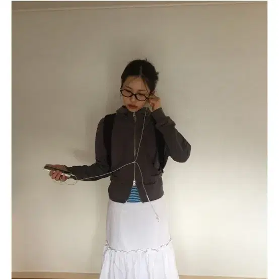 샵더기 크롭 후드집업