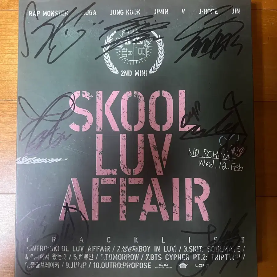 방탄소년단 SKOOL LUV AFFAIR 싸인 앨범 (비매품)