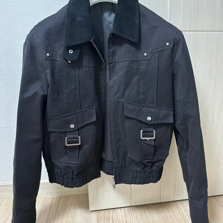 엘무드 체스터 헌팅 블루종 자켓 블랙