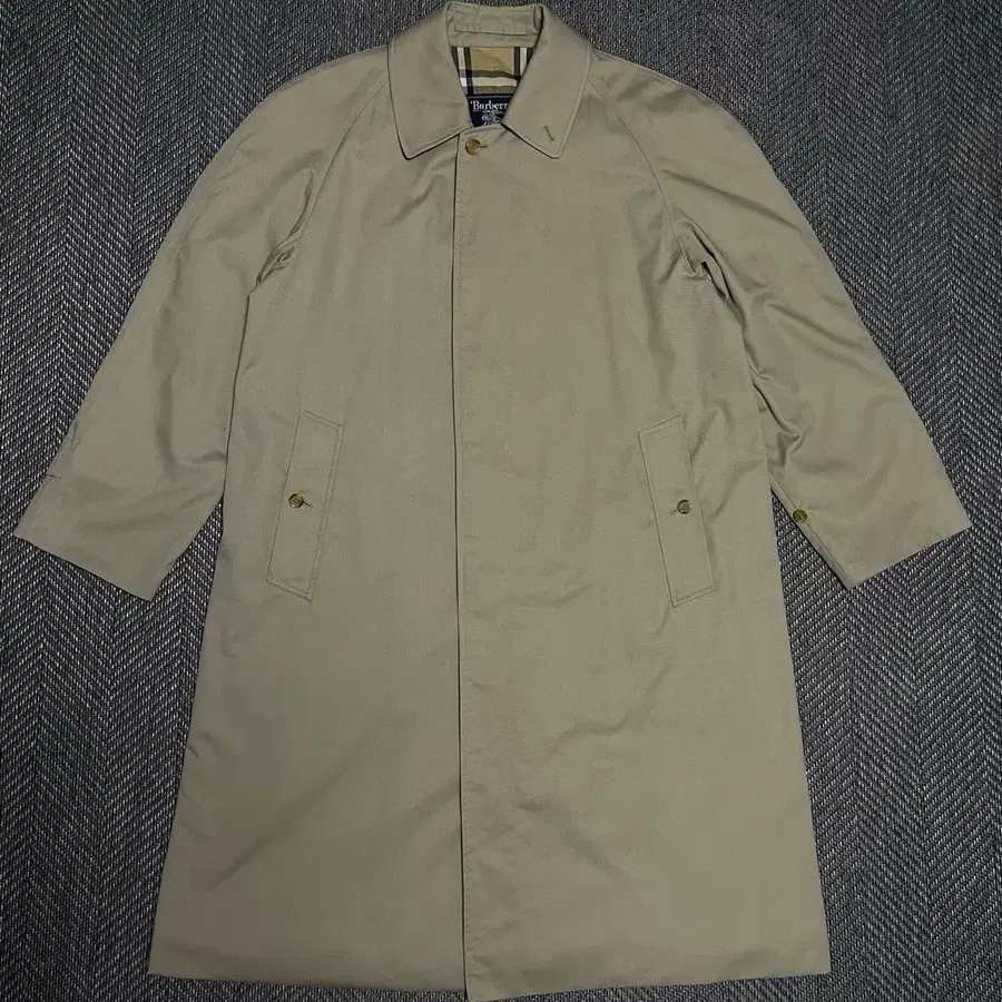 105] 정품 버버리(Burberry)싱글코트