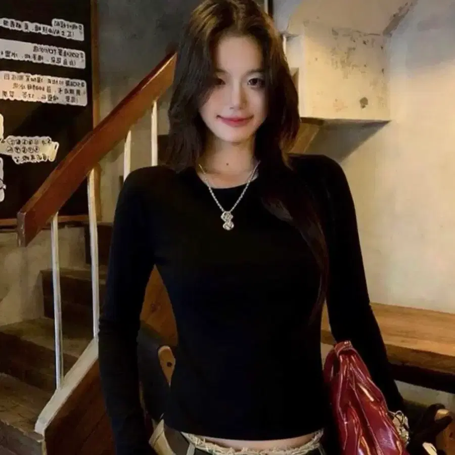 여리여리 슬림핏 긴팔