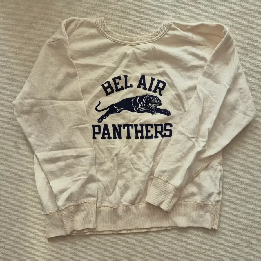 MIXTA 'BEL AIR PANTHERS' 크루넥 스웨트셔츠