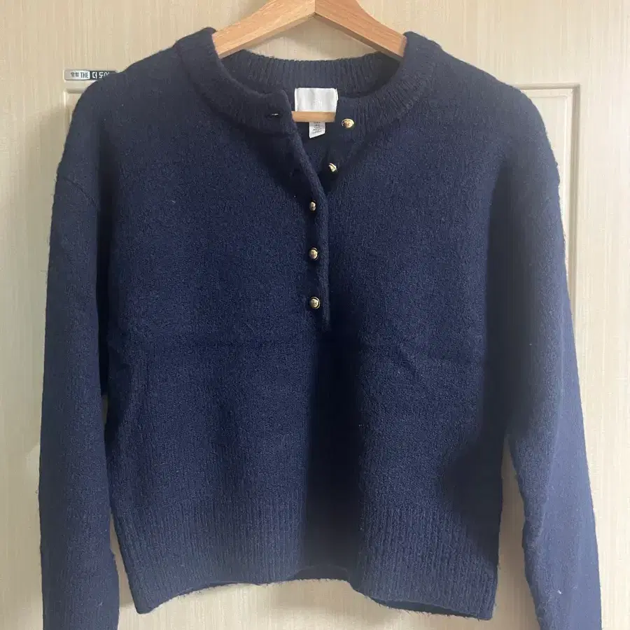 H&M 헨리넥 니트