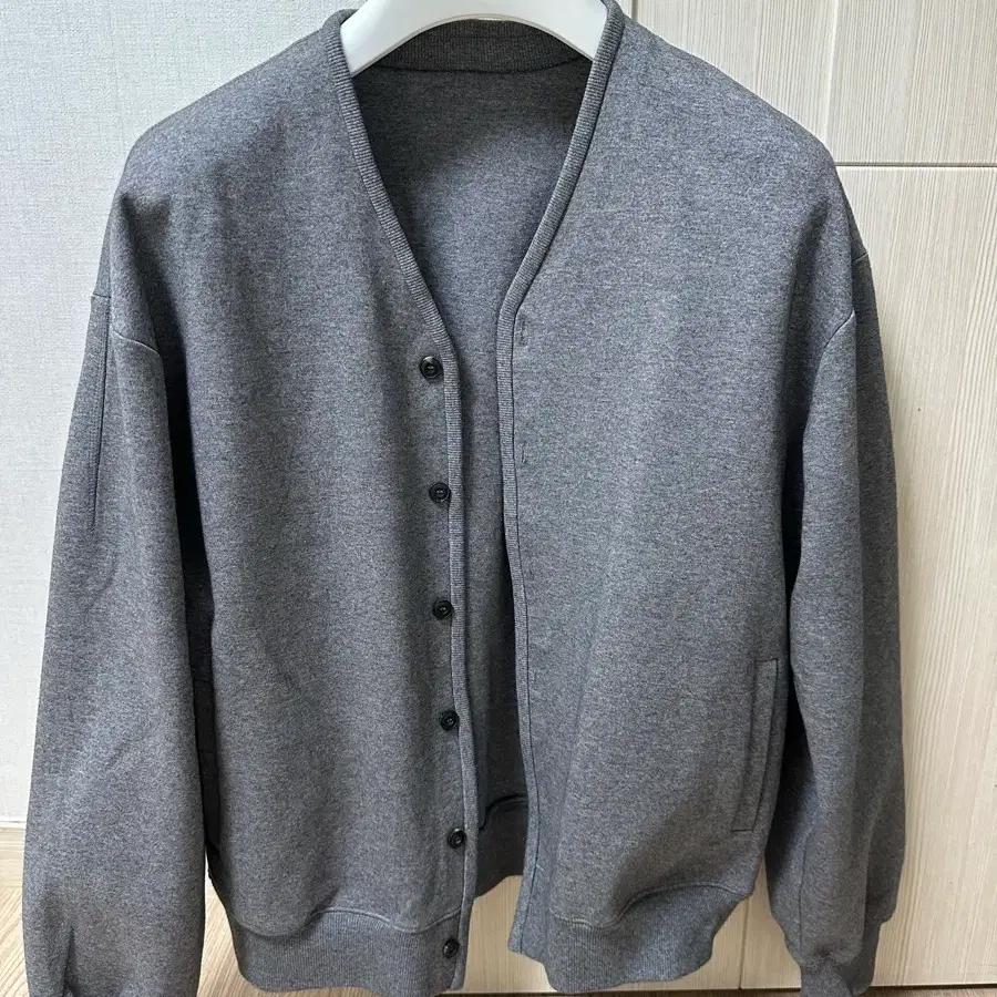 비긴 202 가디건 그레이 2사이즈