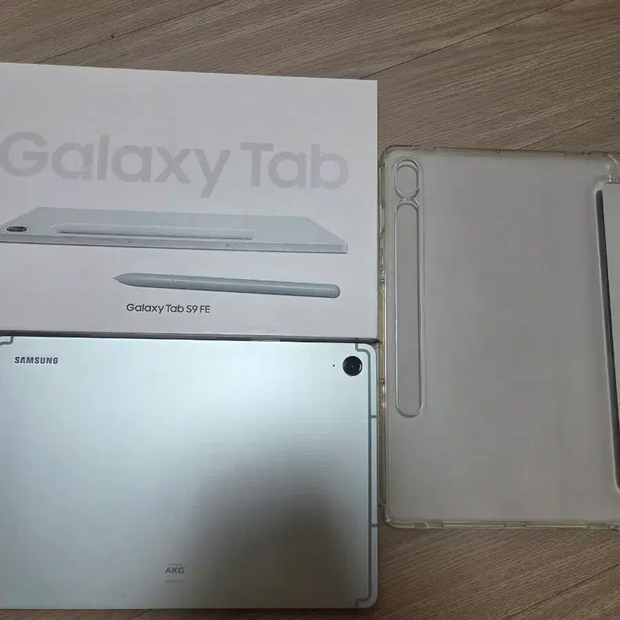 겔럭시탭s9 fe 128gb + 케이스 + 박스 + 펜슬