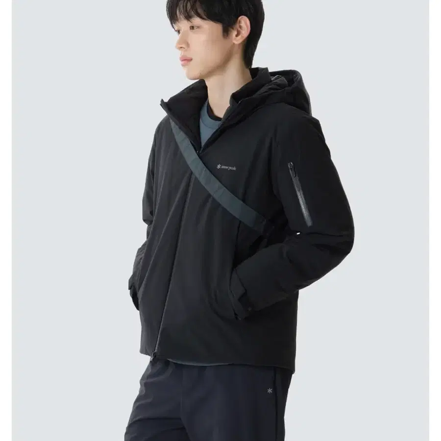 (새상품) 스노우피크 다운 자켓 블랙