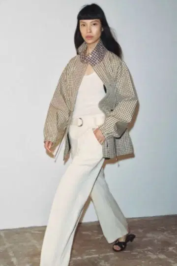 온라인 완판 ZARA 체크 무늬 하이넥 자켓 S 아우터