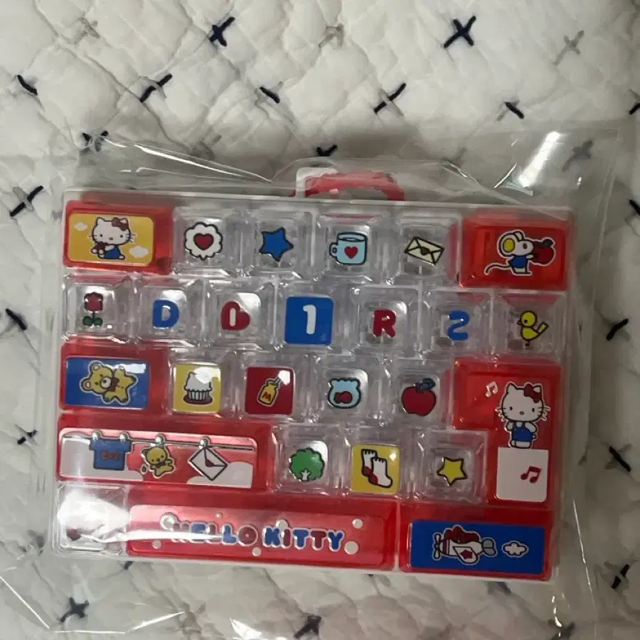 헬로키티 키캡 키티 키보드 키링 클리커