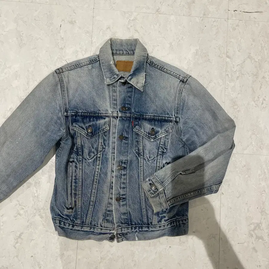 Levis Vintage Made in USA Denim Trucker Jacket