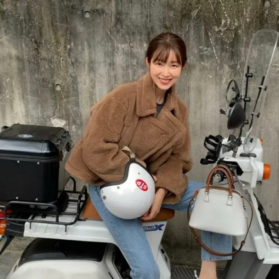 프론트로우 울 블렌드 시어링 자켓 S