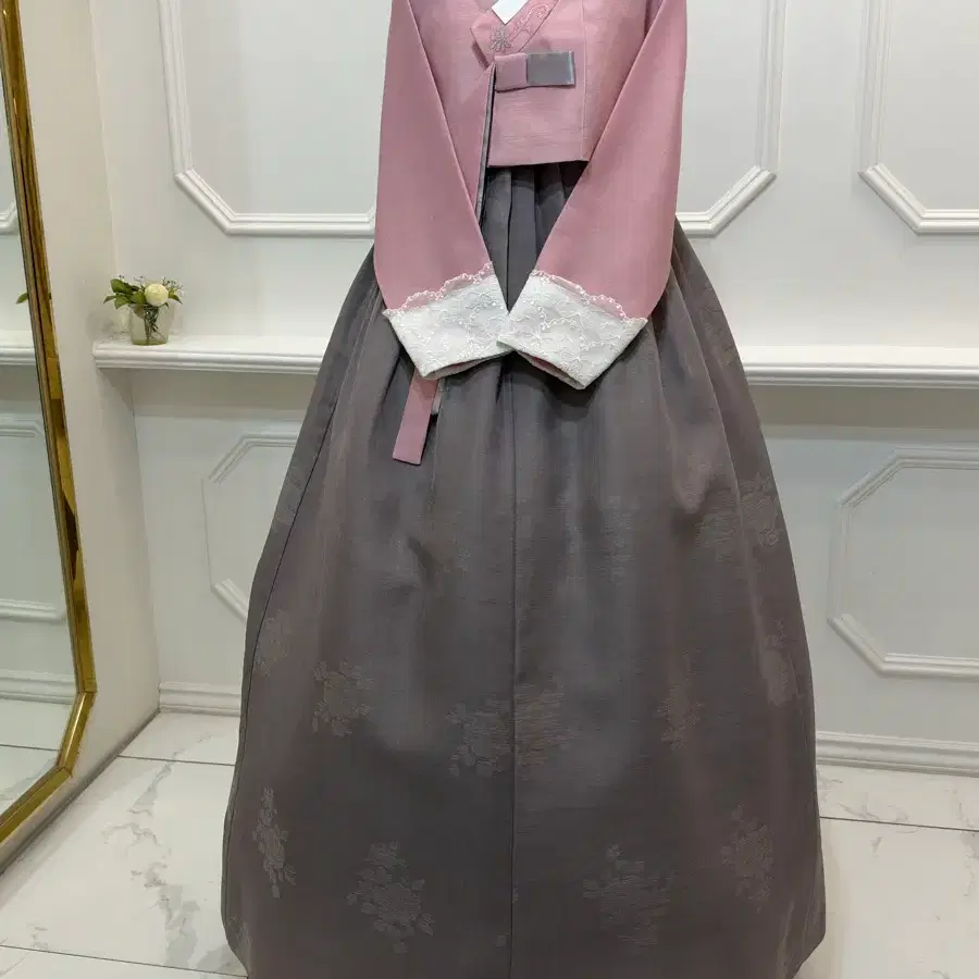 핑크 먹색 한복