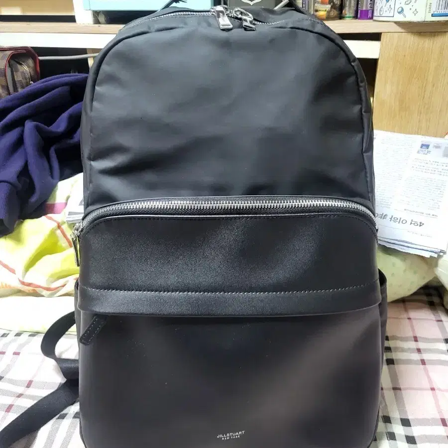 질스튜어트 뉴욕 블랙 레더 백팩 새상품수준