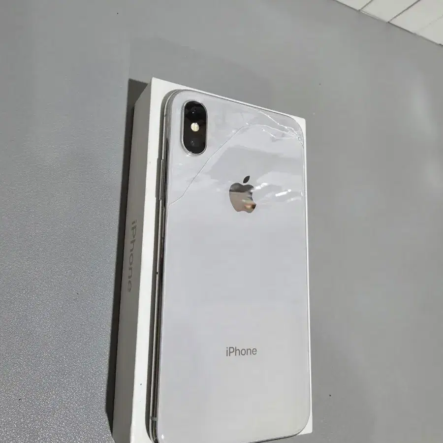 아이폰X 64GB 실버 [무음 카메라]