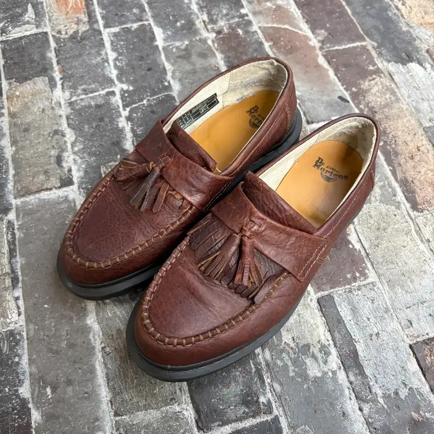 Dr. Martens ドクターマーチン アドリアンローファー（260）