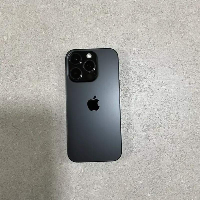 아이폰 16pro 128기가 블랙
