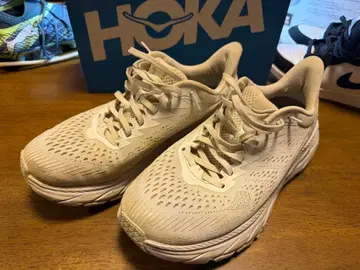 HOKA ONE ONE 클리프톤 7