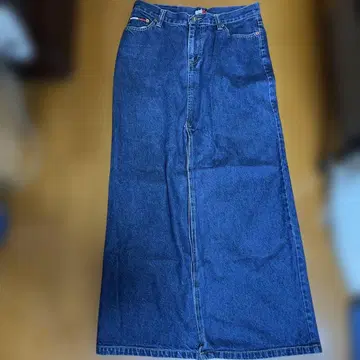 TOMMY JEANS 데님 롱 타이트 스커트 슬릿