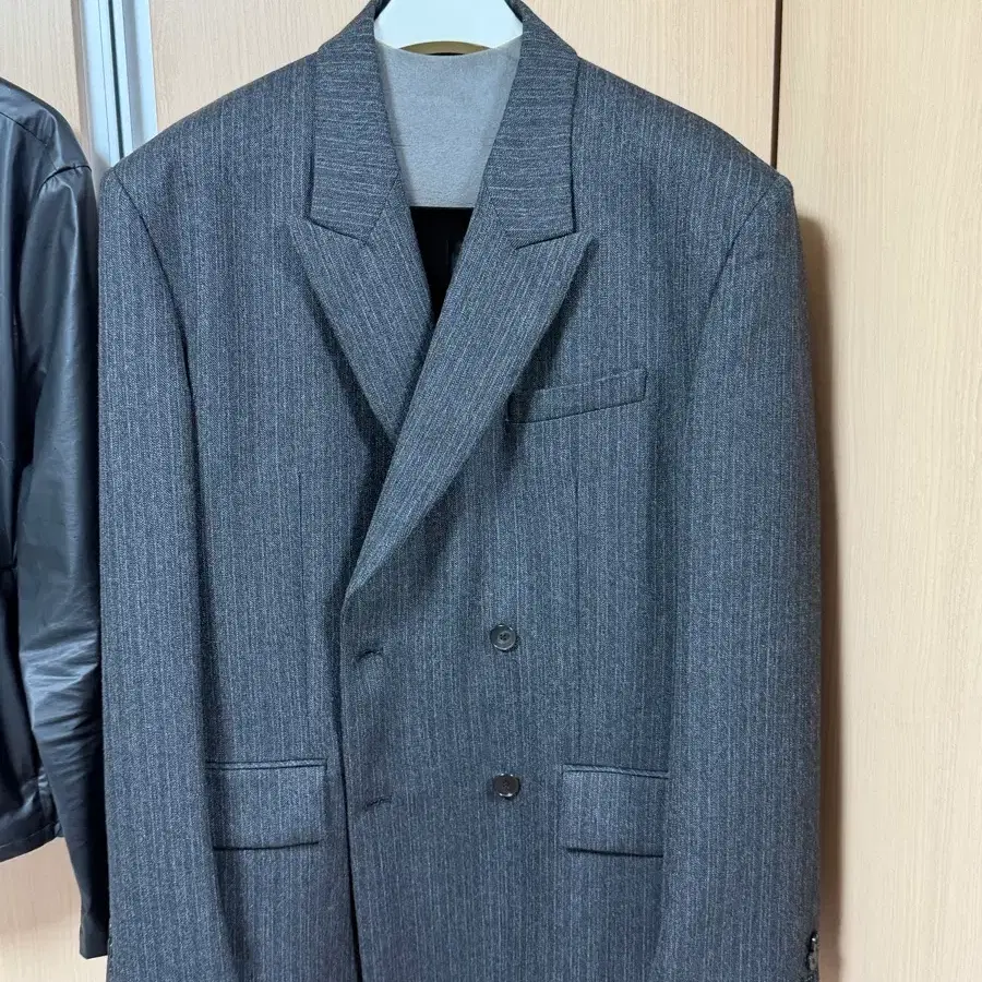 TNGT 헤링본 블레이저 110(xl)
