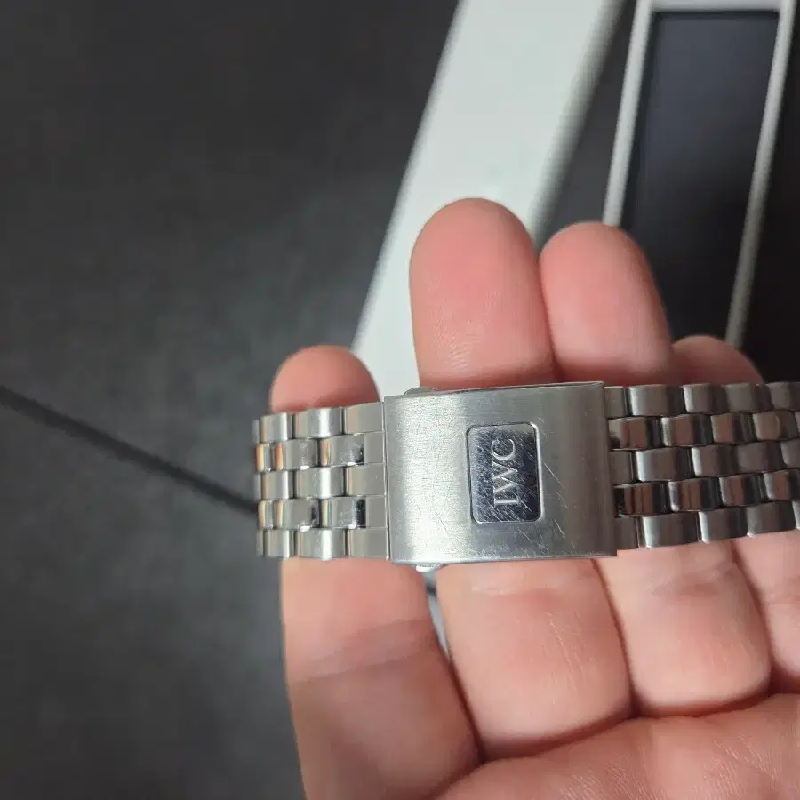 IWC 마크18 브레이브슬릿 (메탈줄) 판매