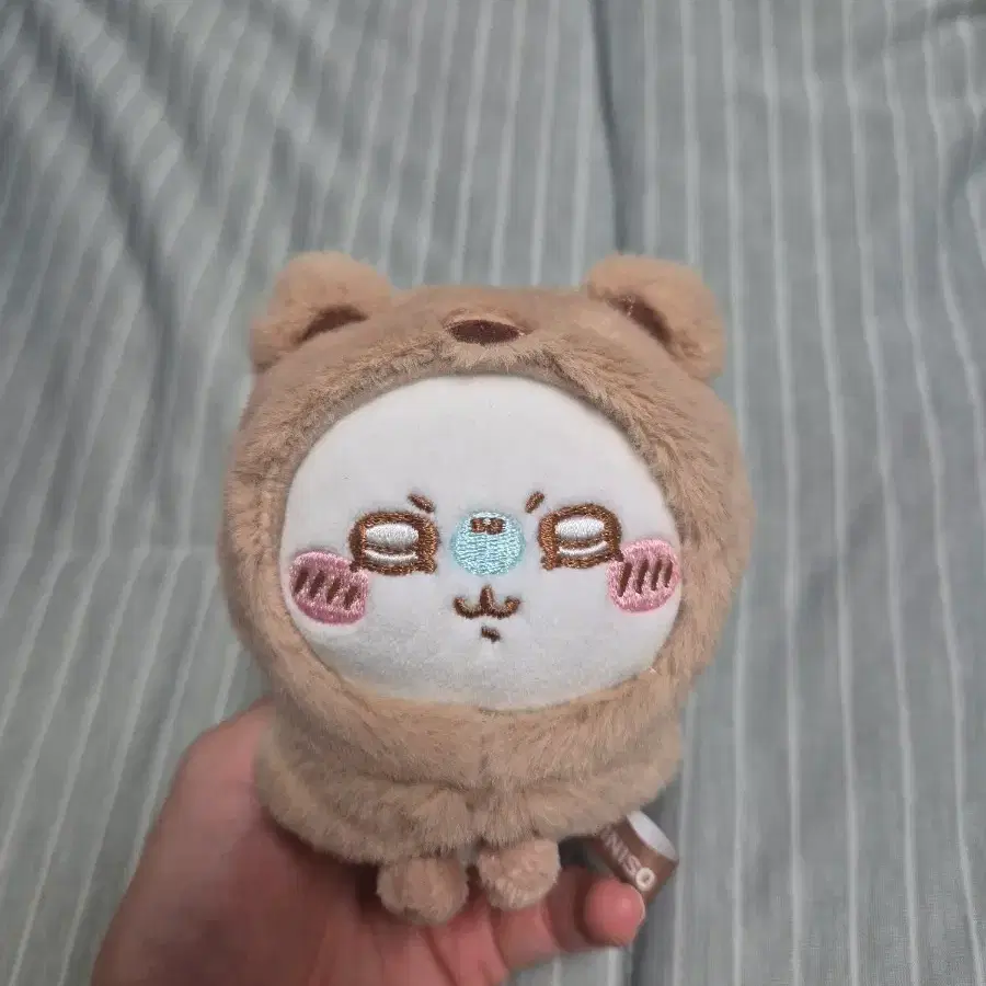 미니소 모몽가 곰돌이 인형 키링
