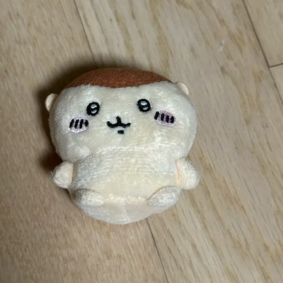 먼작귀 치이카와 쿠리만쥬 구버전 앉은 누이