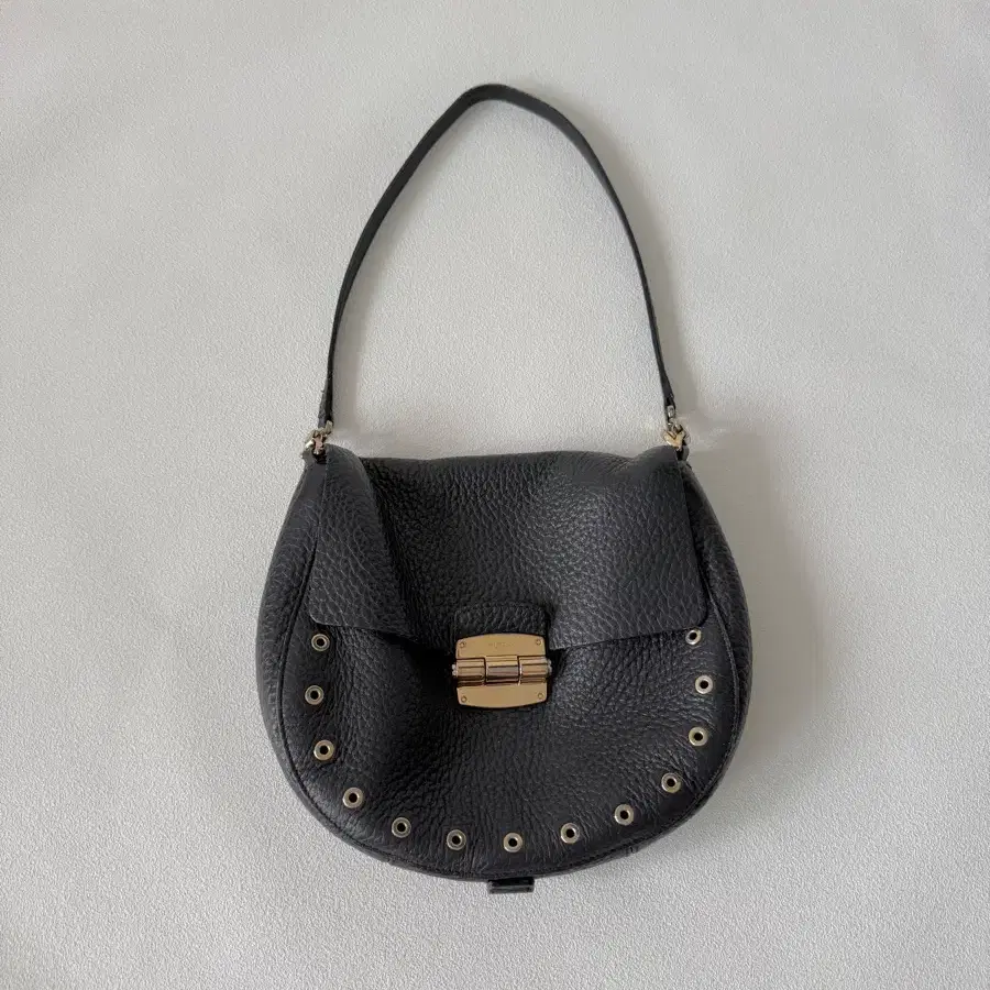 훌라(FURLA) 레더 숄더백