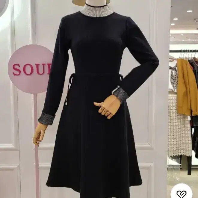 SOUP 숲 반목 니트 플레어 원피스