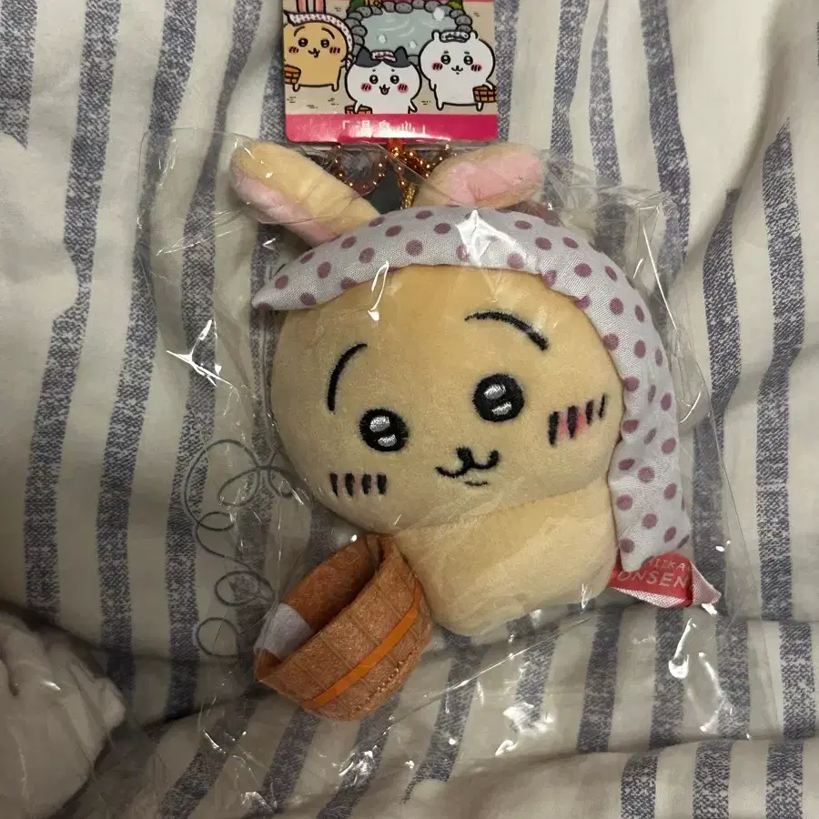 치이카와 먼작귀 우사기 온천 지역 한정 마스코트 누이 키링 인형
