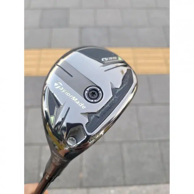 테일러메이드 Qi35 레스큐 남성용 4번 22도 S 정품