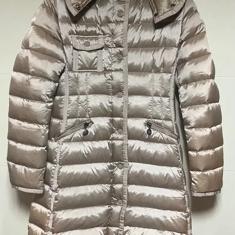[정품] 몽클레어(Moncler) 에르민 구스다운 롱패딩