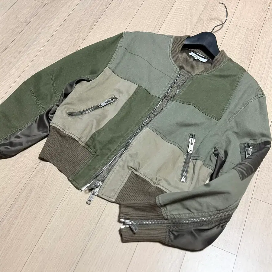 3.1 Phillip Lim <정가 90만원대> 패치워크 봄버 자켓 3.1 필립림 밀리터리 항공 점퍼 카키 국방색
