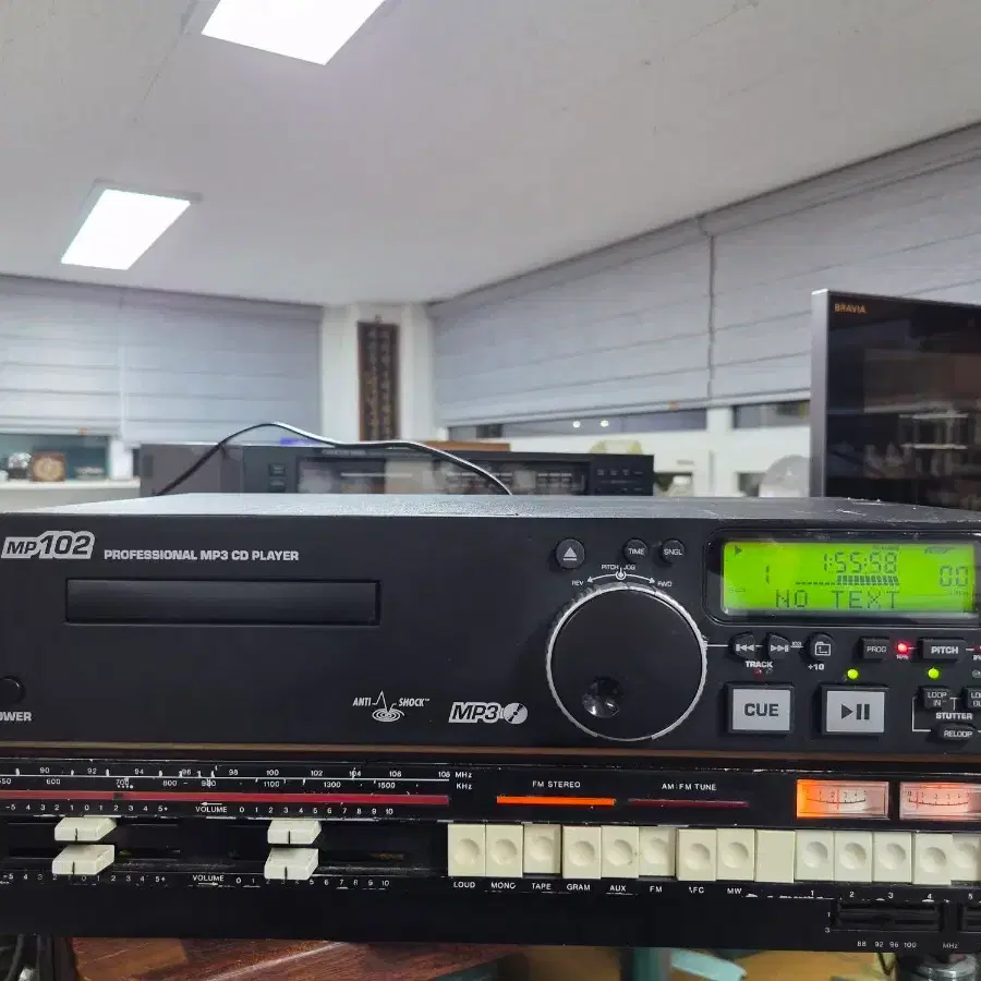 Numark MP102 Professional MP3 CDP (고장품)