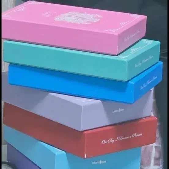 어느날 공주가 되어버렸다 한정판 웹툰 1-7권 일괄 판매합니다