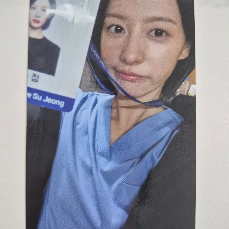 김지원 팬미팅 MD 포카 판매