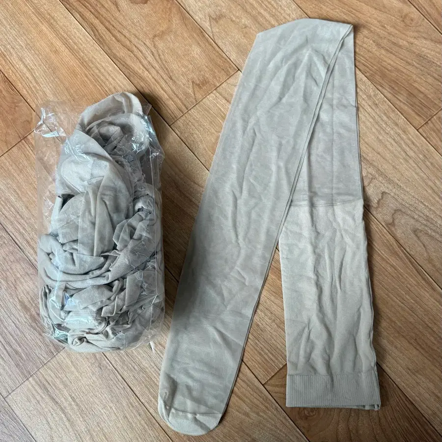 (새상품) 살색 살구색 팬티스타킹