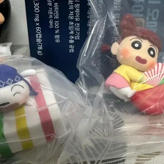 짱구 한과 피규어 흰둥이 유리
